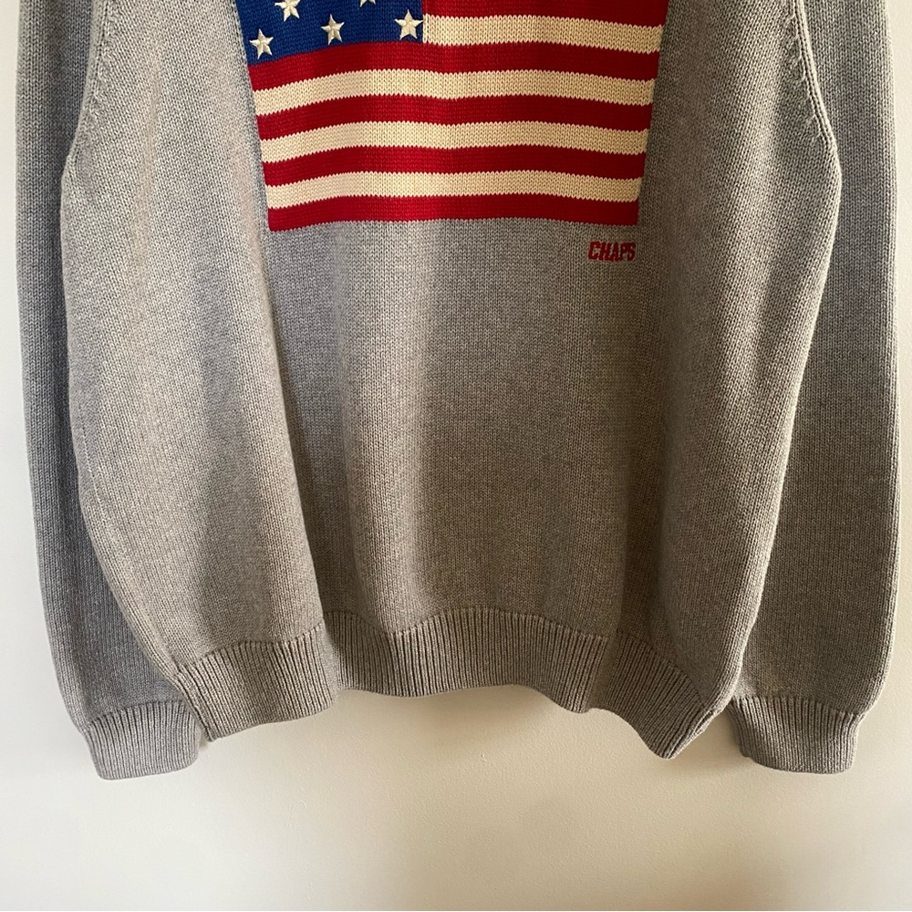 Chaps Gray Crewneck Sweater with American Flag Intarsia - Picture 4 of 7